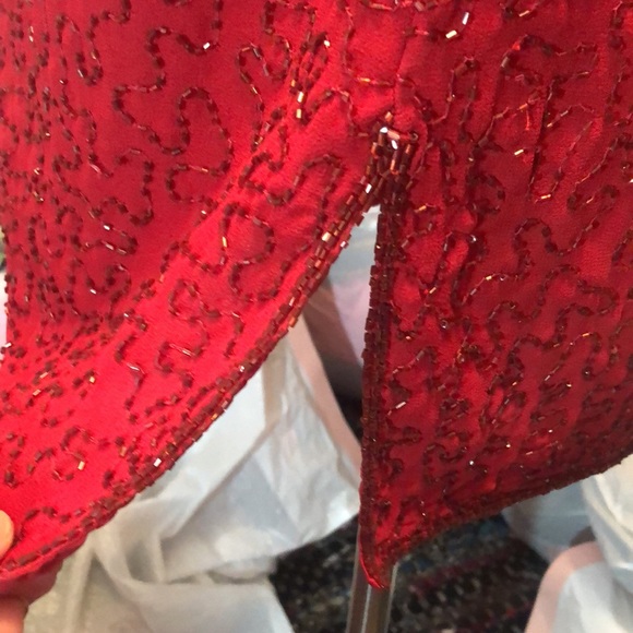 Beautiful Red Beaded Dress - Picture 4 of 12